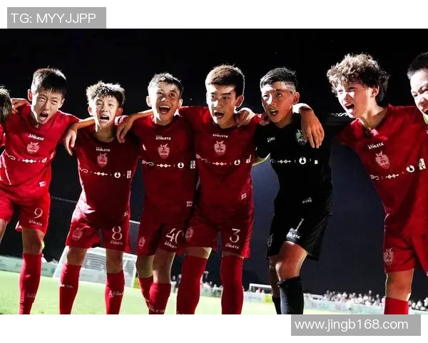 足球张勇的传奇人生与不屈精神探索足球背后的故事与梦想 足球张勇的传奇人生与不屈精神探索足球背后的故事与梦想